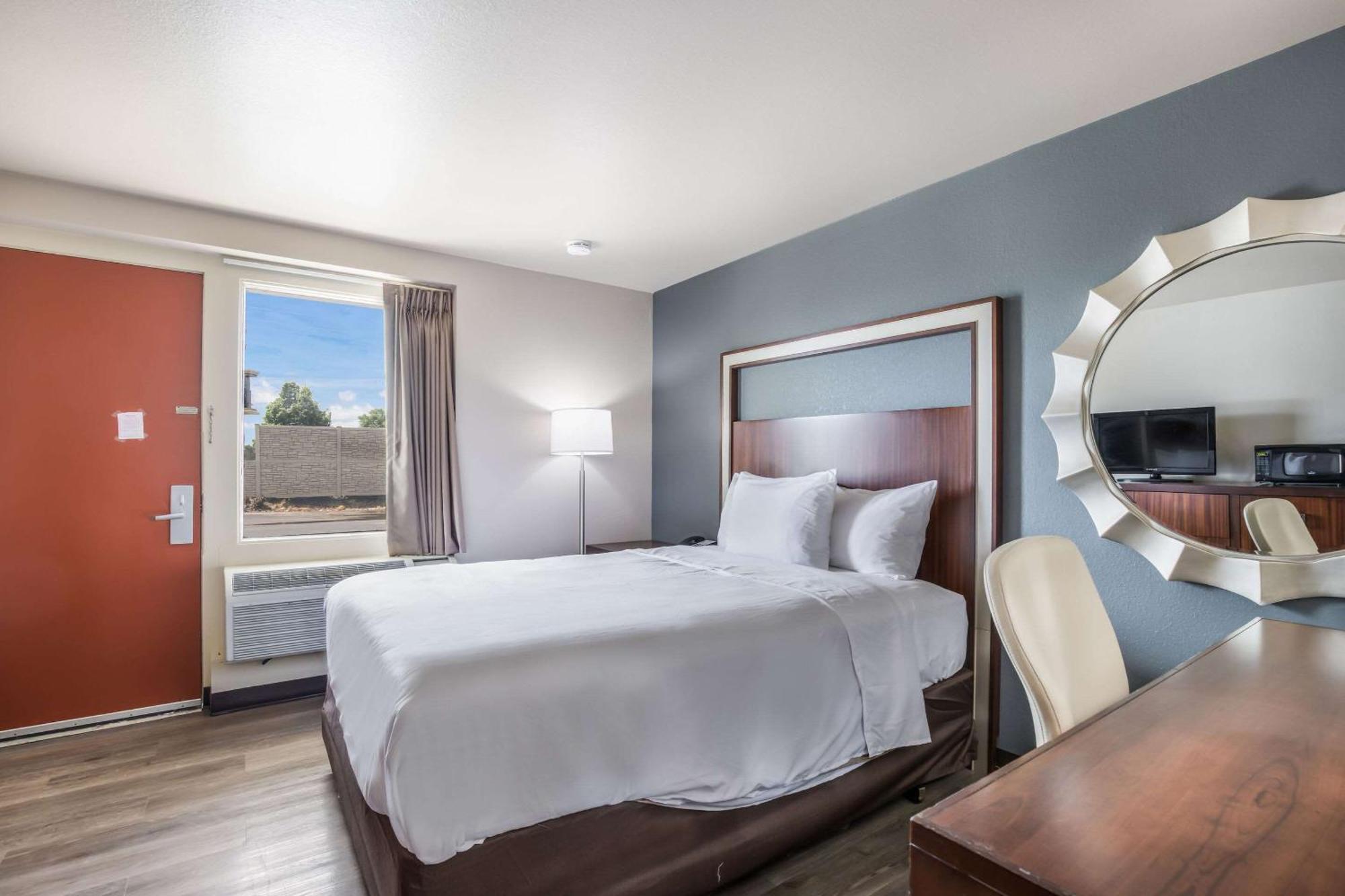 Econo Lodge ニーナ エクステリア 写真