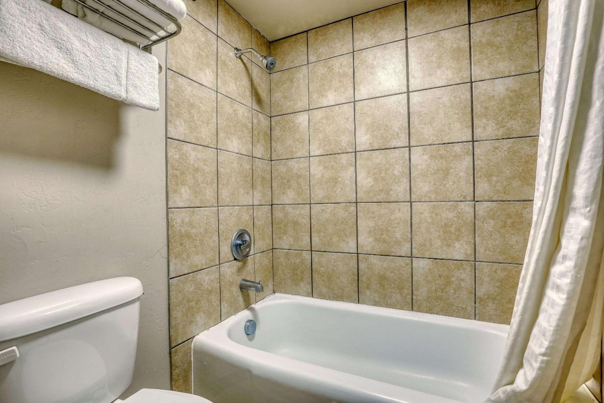Econo Lodge ニーナ エクステリア 写真