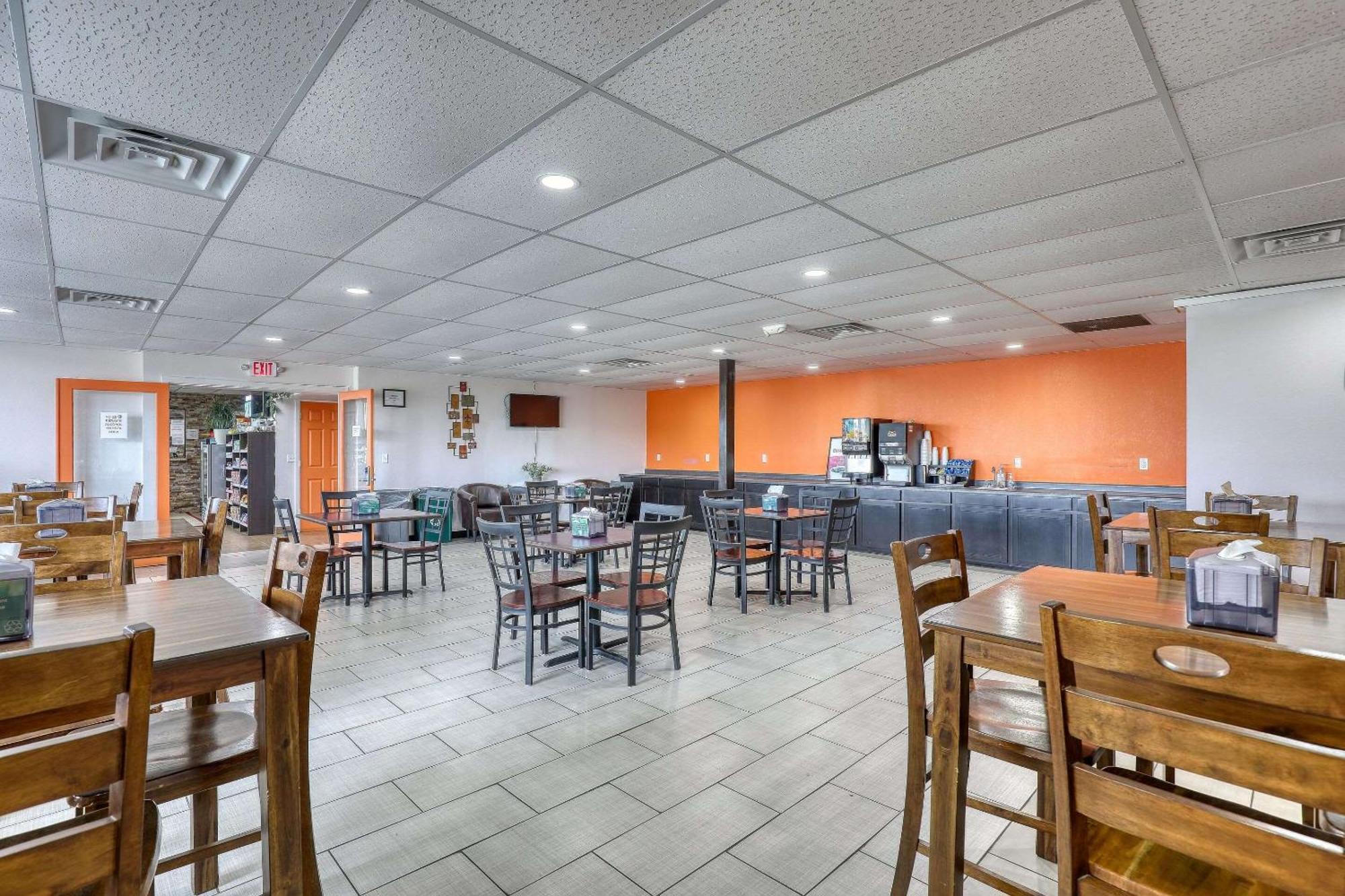 Econo Lodge ニーナ エクステリア 写真