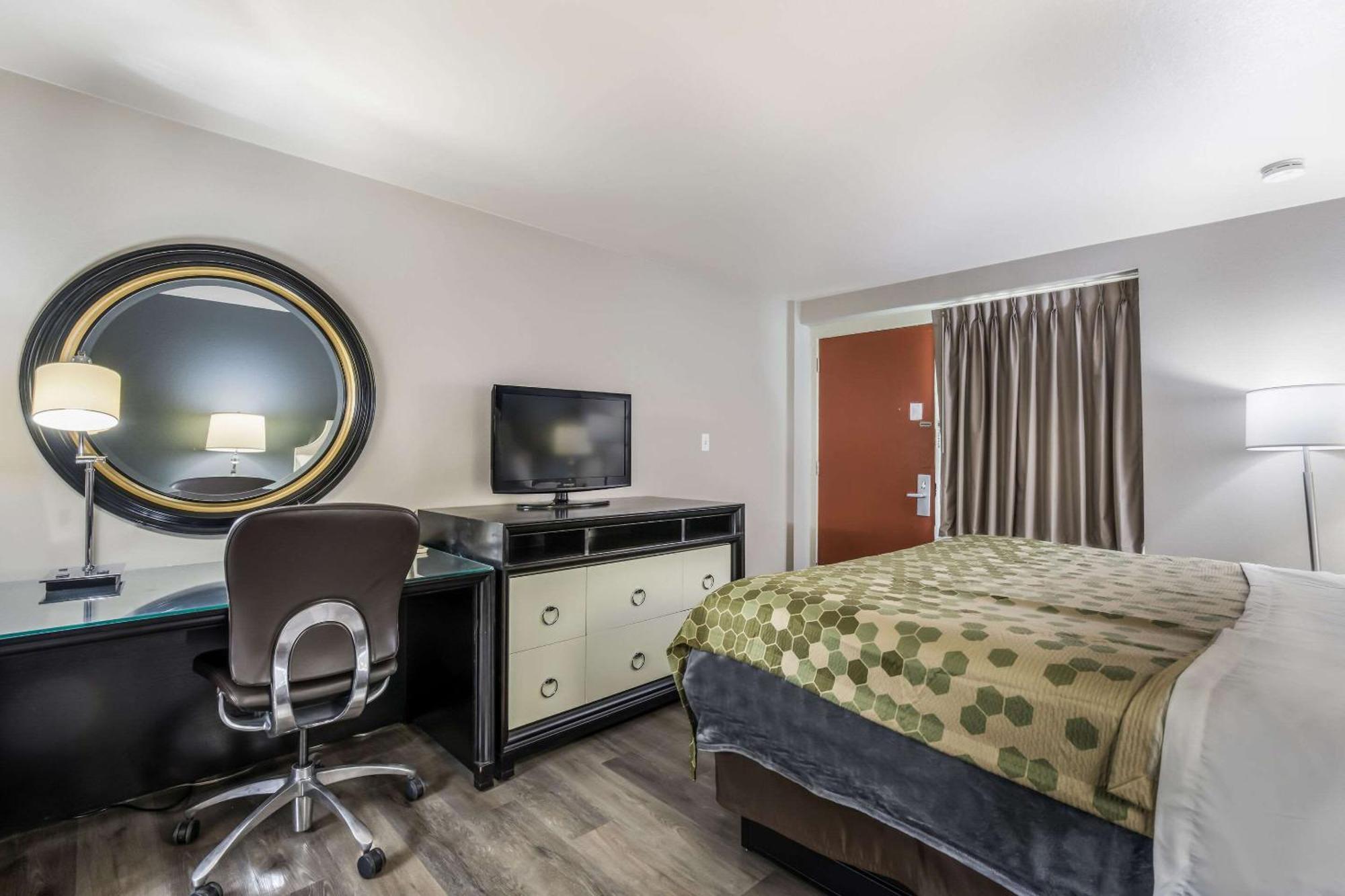 Econo Lodge ニーナ エクステリア 写真